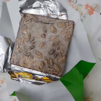 Ülker Çikolata Bozuk Renkli Çikolata