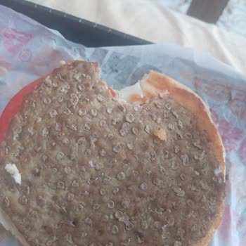Yemek Sepeti'nden Bozuk Ve Kurtlanmış Ürün