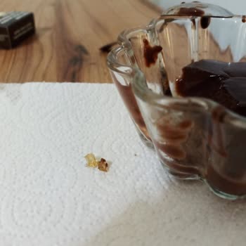 BİM Kapalı Paket İçinden Cam Çıkması