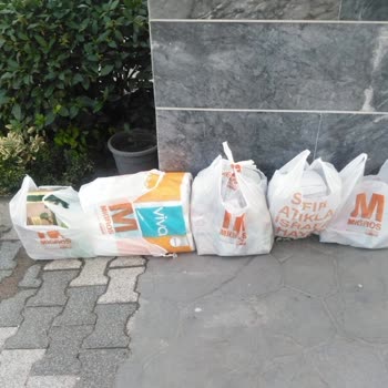 Migros Kurye Araçları Kural İhlalleri