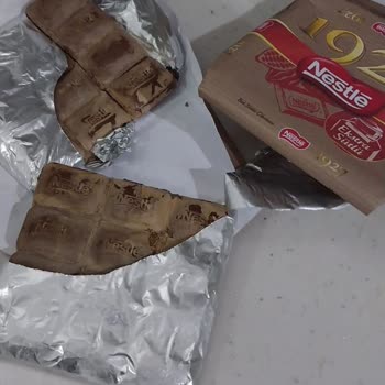 Nestle Çikolata Bozuk Çıktı