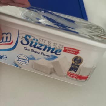 İçim Bozulmuş Süzme Peynir İçim