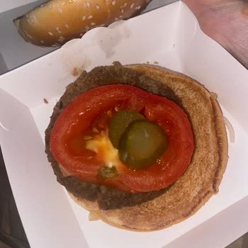 McDonald's Siparişin Hazırlanışı Ve Ürünler