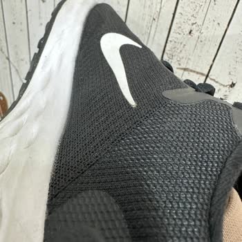 FLO Ayakkabı Nike Spor Ayakkabısı Garanti Problemi