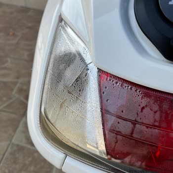 TVS Motor Tvs 110 Stop Lambası Çatlak