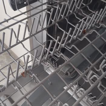 Teka Dw 605 S Bulaşık Makinesi Sepetlerin Küflenmesi