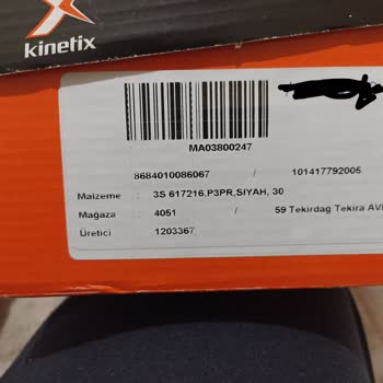FLO Ayakkabı Ayakkabı Cırtları Tutmuyor