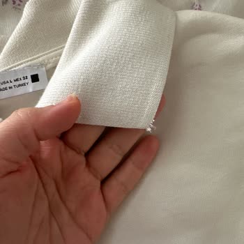 Büşra Doğramacı Boutique Satın Aldığım Sweat Hakkında Mesaja Cevap Verilmemesi