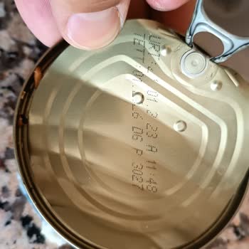 Superfresh Konserveden Taş Çıktı