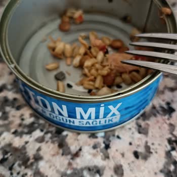 Superfresh Konserveden Taş Çıktı