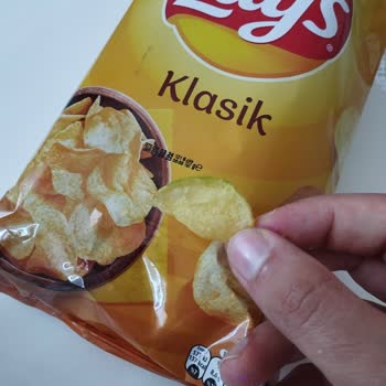 Lays Cipsi Yeşil Renkte