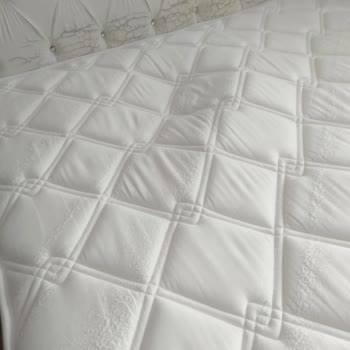 İdaş Yatak Da Kimyasal Koku Ve Çökme