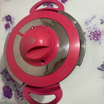 Taç Mutfak Eşyaları Düdüklü Hava Çıkış Plastiği