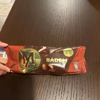 Magnum Bademli Dondurma Hatalı Ürün