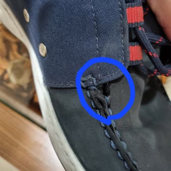 FLO Dockers Marine Dikişler Attı