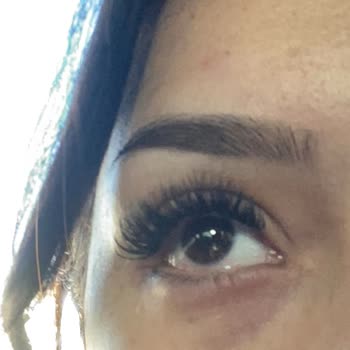 Tuğba Yeşilova Güzellik İpek Kirpik Mağduriyeti