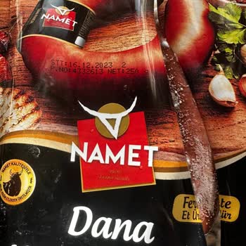Acarkent Migros Mağazası'ndan Aldığım Namet Marka Sucukta Küf Bulundu