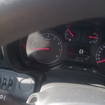 Opel Ekranda Anahtar Yanıyor