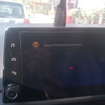 Opel Ekranda Anahtar Yanıyor