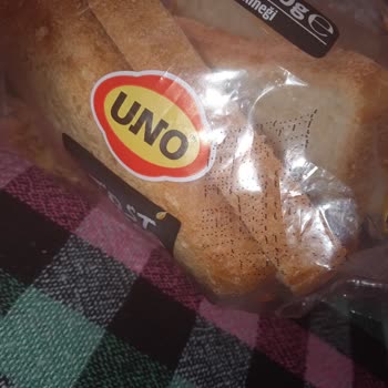 BİM UNO Tost Ekmeği Küflü Çıktı!
