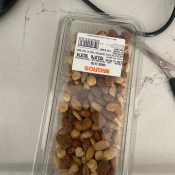 Migros 5m Kuruyemiş Reyonu Bayat Ürün