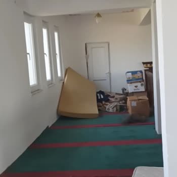 Diyanet İşleri Başkanlığı Camiyi Ahıra Çeviren Görevli