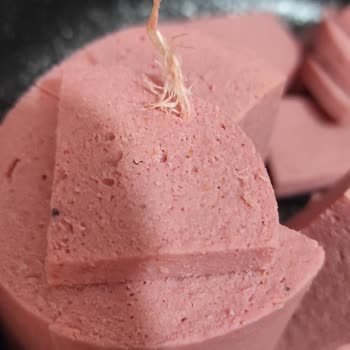 BİM Tombik Piliç Salam