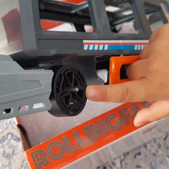Hot Wheels Teker Mili Tekeri Kırmış İade Alınmadı