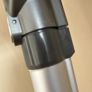 Heifer Süpürgenin 5. Kullanımda Toz Kapağı Kırıldı