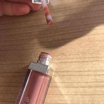 Physicians Formula Ruj Başlığı Kırılıp İçinde Kaldı