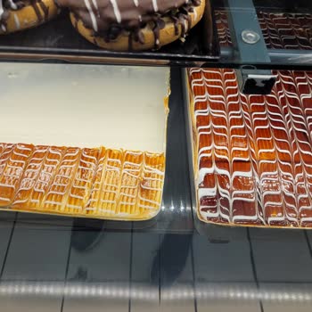 Kule Site AVM 5M Migros Kafede İstediğimiz Ürünü Personel Satmadı.