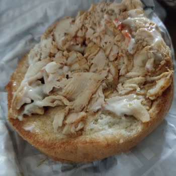 Arby's Kurtlanmış Domates Kullanılması