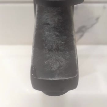 Belinza Bataryanın Rengi Gitti.