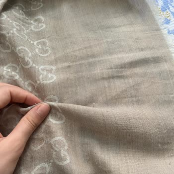 Med.scarff (Medine Yıldırım) Gucci Şal Tüyleniyor Ve Takamıyorum