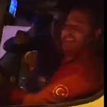 Sağlık Bakanlığı Ambulansla Siyaset Yapma Ve Birine Saygısızlık