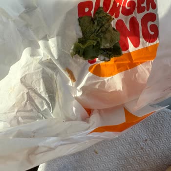 Burger King Vadi İstanbul Avm Yetersiz Hizmet