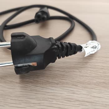 Lenovo Bilgisayar Lenovo Thinkbook Elektrik Kaçağı Ve Karıncalanma Hissi