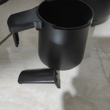 Arçelik Kahve Makinesinin Telve Kabı Sapı Kendiliğinden Kırıldı