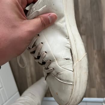 Zara'dan Aldığım Ayakkabılar Çok Kalitesiz