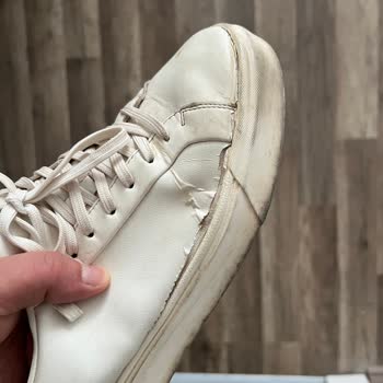 Zara'dan Aldığım Ayakkabılar Çok Kalitesiz