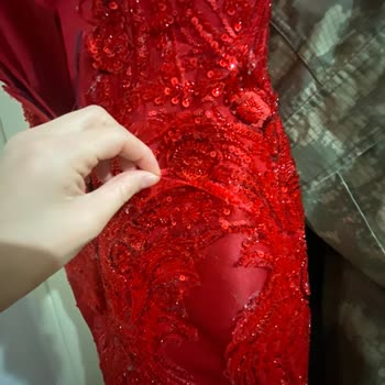 Mucina Gelinlik Paramı İade Edin