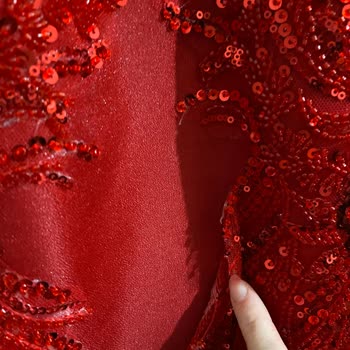 Mucina Gelinlik Paramı İade Edin