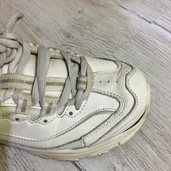 Optimum'dan Aldığım Sketchers D Lite Ayakkabının Önü 2 Ayda Açıldı.