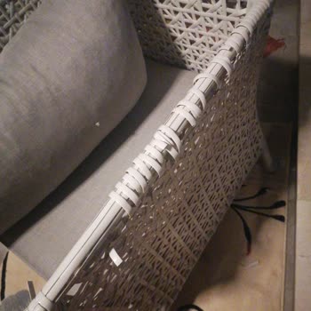 Vavrattan Ürünün Tüm Görüntüsünün Bozulması ve Örgülerinin Parçalanması
