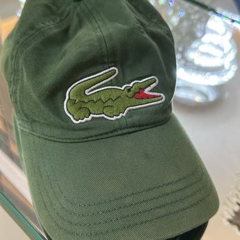 Occasion Lacoste Mağaza Satış Sonrası Hizmette Yardımcı Olmuyor