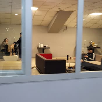 İBB - İstanbul Büyükşehir Belediyesi Spor Merkezi Yüzme Hizmetleri Hakkında