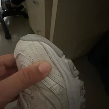 Skechers Dlites Yanlarda Açılma