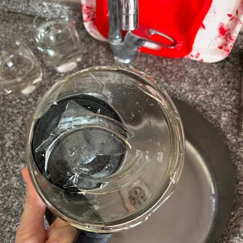 Schafer Gourmemaxx Çaycının Altı Bir Anda Kırıldı