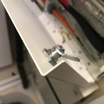 TÜRKSAT Kablo Net BDK Kutusunun Kilidinin Kırılması