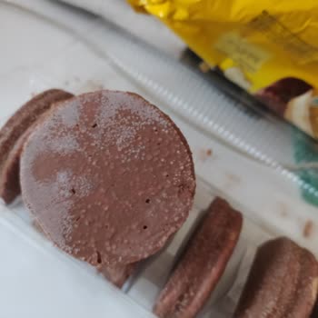 Ülker Ürünün Küf Görünümlü Olması